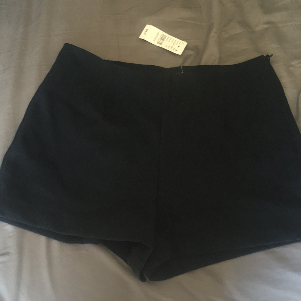 Never worn Kendall and kylie high waisted shorts